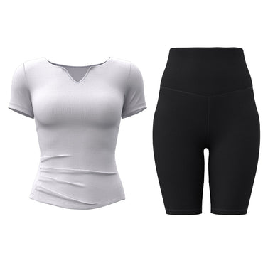 FARO ayollar sport kostyumi