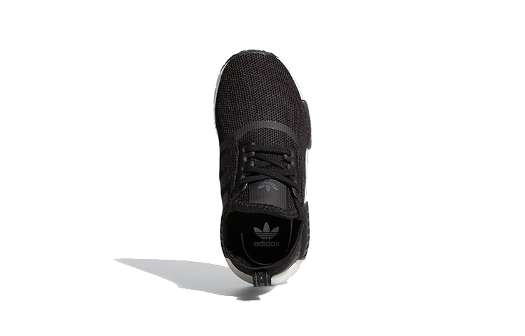 Adidas originals nmd_r1 black для новорожденных и детей младшего возраста