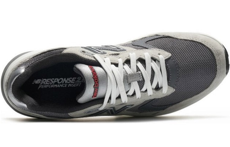 New Balance 880 seriyali "Gun Metal" krossovkalari