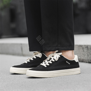 Vanssi erkaklar krossovkalari