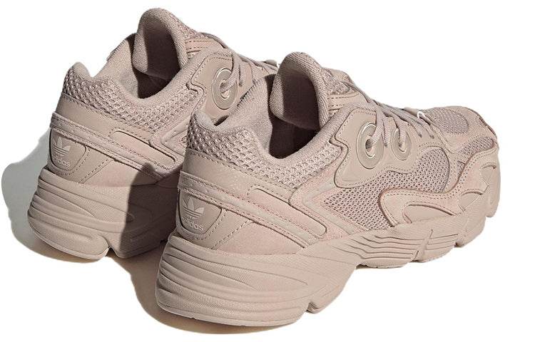 Кроссовки женские Adidas Originals Astir