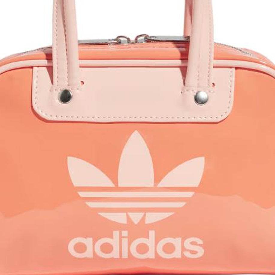 Спортивная сумка женская Adidas Adicolor 2.5L Front Printed - Boxette Shop