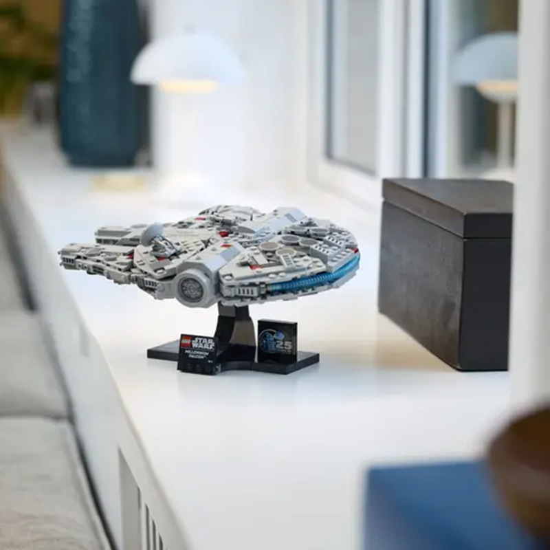 LEGO Yulduzli urushlar Mingyillik lochin (75375)