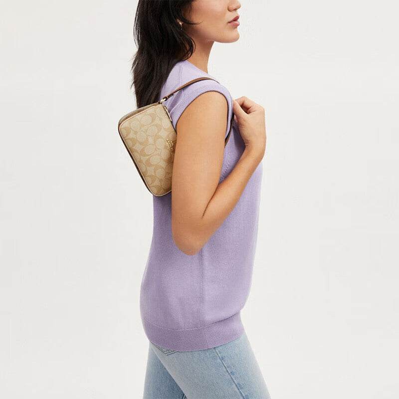 Сумка Coach Nolita 19 - Boxette Shop