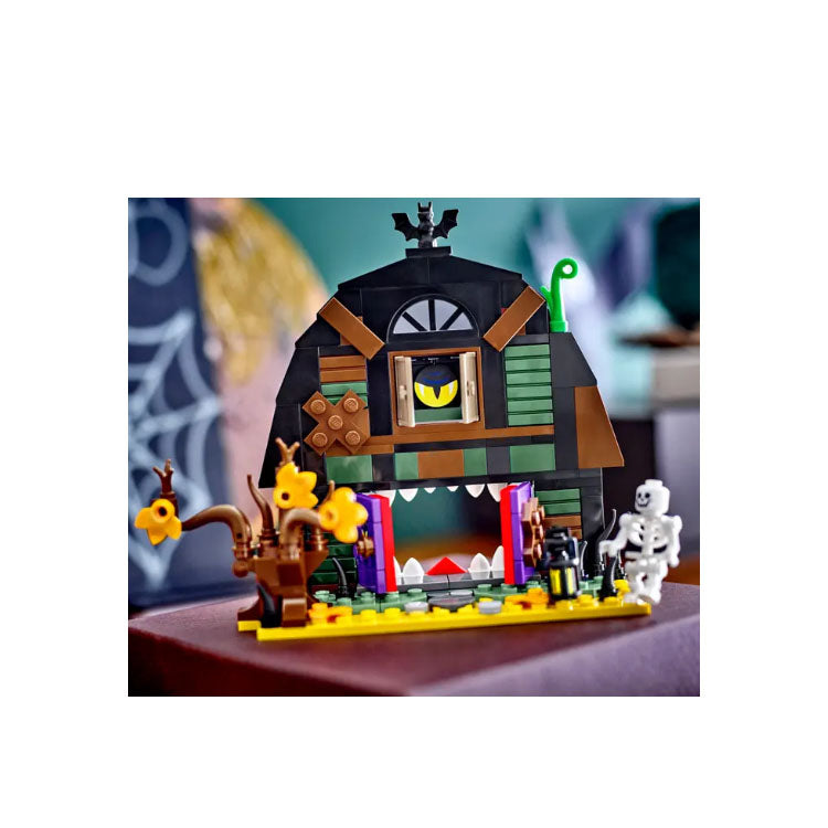 LEGO Halloween Barn (40721)