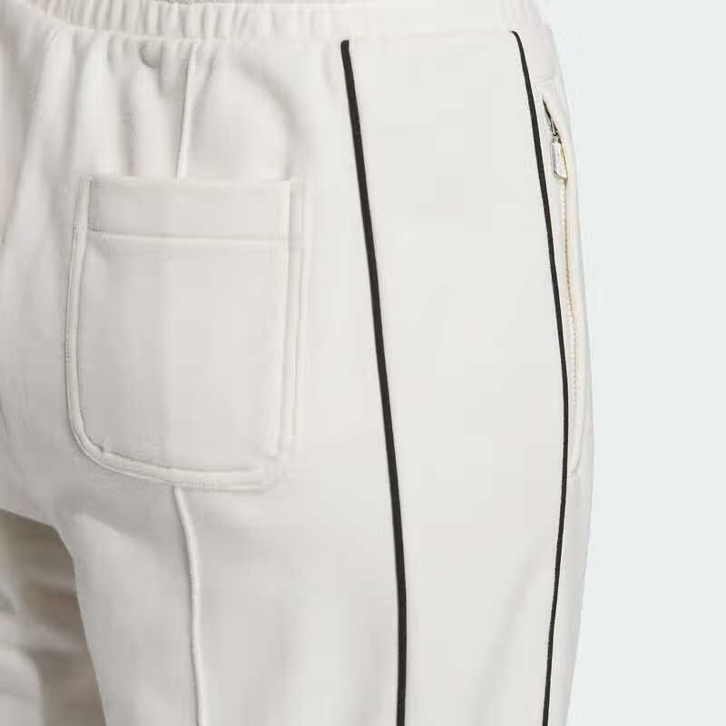 Adidas Originals ayollar shimlari