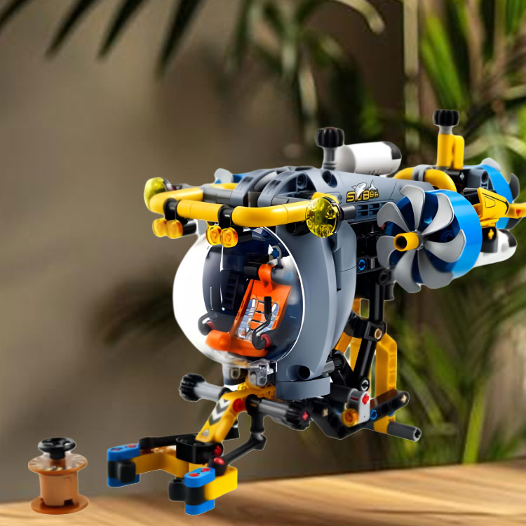 LEGO Deep Exploration Submarine (42201)