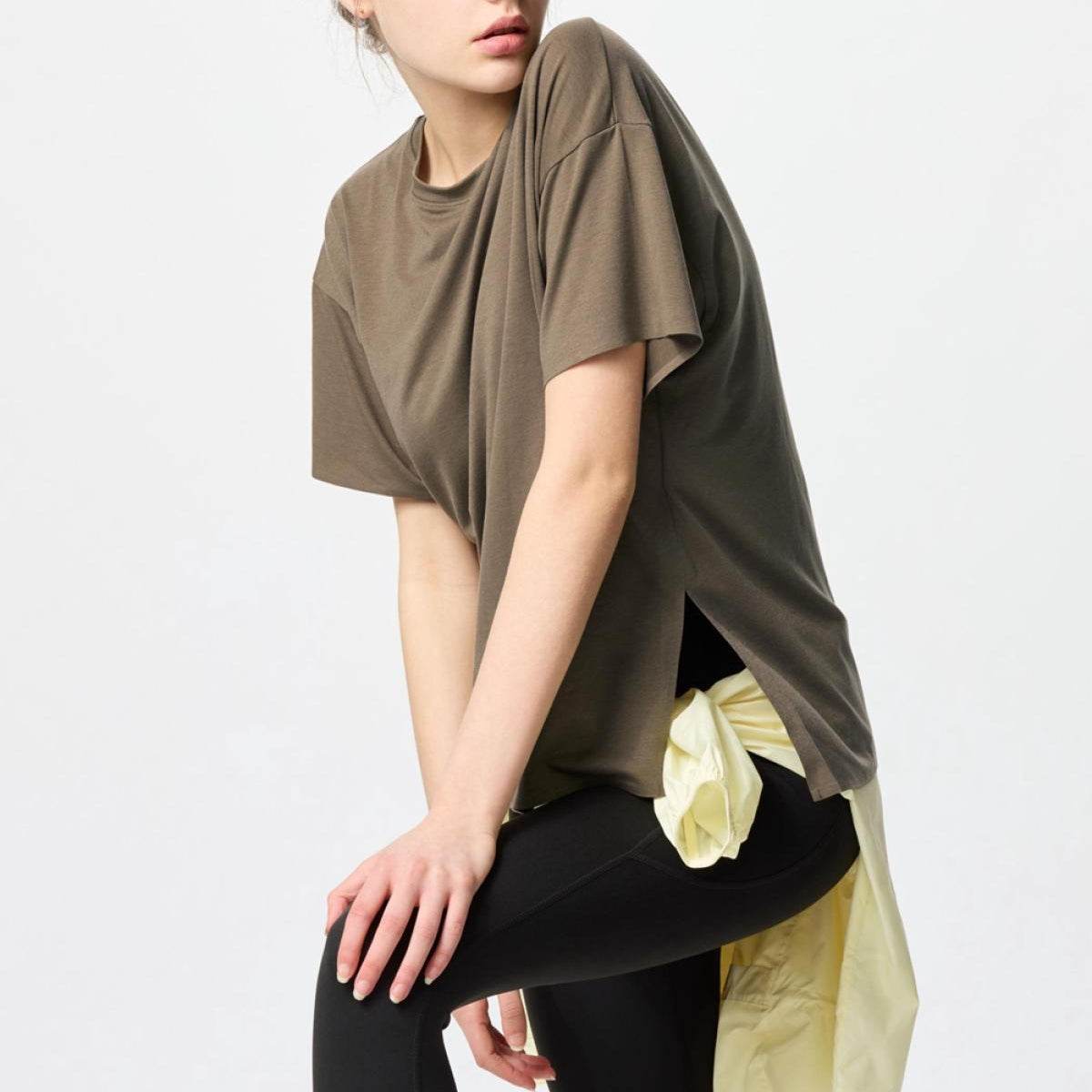 Футболка женская Uniqlo Airism Mesh Series Simple Comfort - Boxette Shop