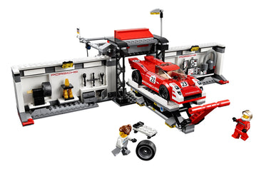 Конструктор LEGO "Supercars: Porsche 919 Hybrid и 917K Pit Stop" (75876) - Boxette Shop