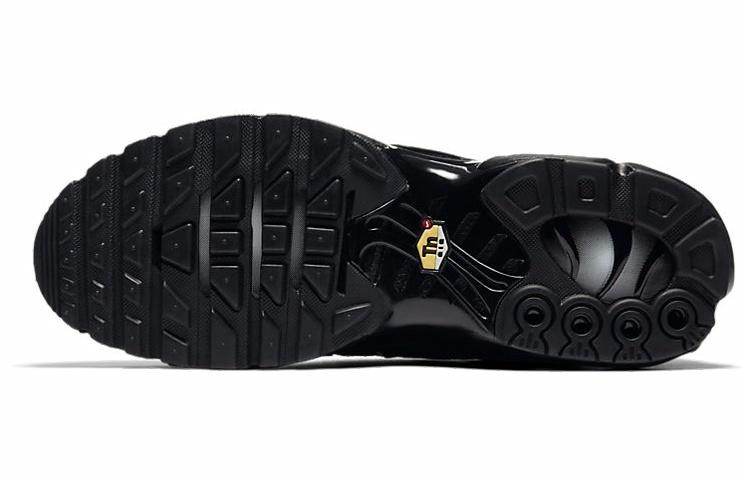 Кроссовки Nike Air Max Plus Retro - Boxette Shop