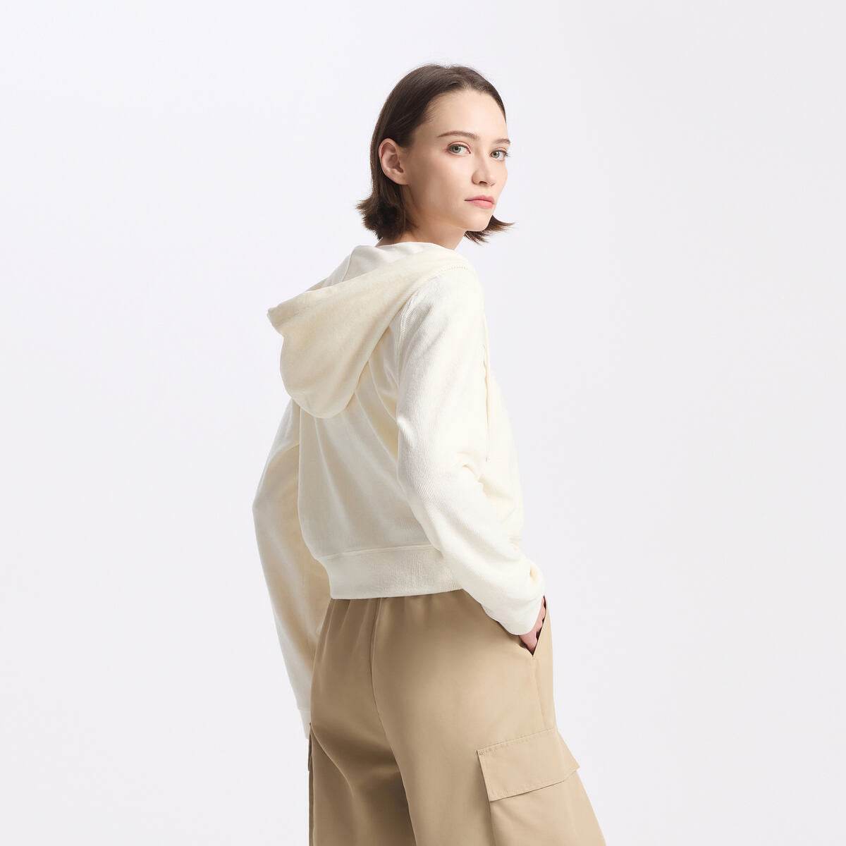 Женская простая толстовка с капюшоном и вышитым логотипом gap - Boxette Shop