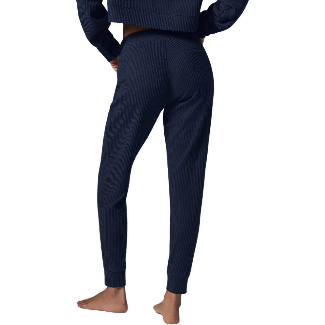 Спортивные брюки Alo Yoga Muse Sweatpant - Boxette Shop