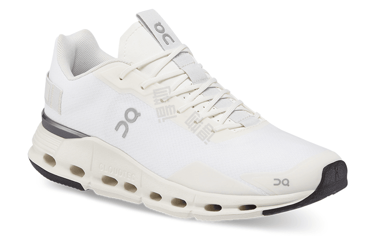 Кроссовки женские ON Cloudnova Form - Boxette Shop