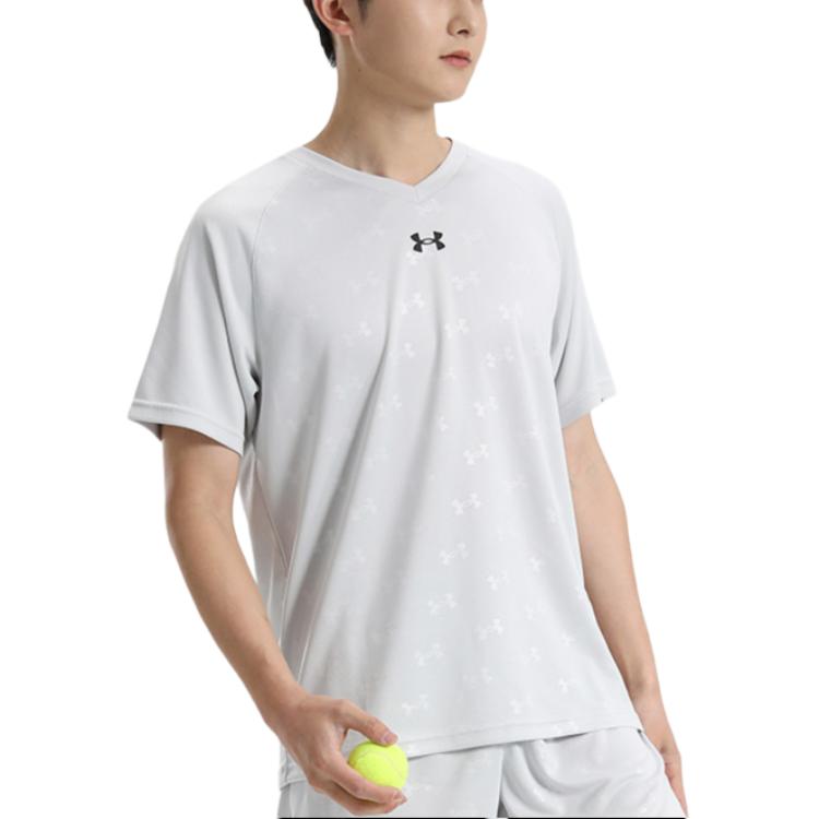 Under armour спортивный бег свободный дышащий быстро сухой полный печать v-образным вырезом плечо вставка короткий рукав футболка мужчины и женщины с моделями светло-серый
