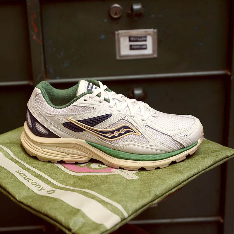 Кроссовки Saucony Kinvara 4 RE Retro - Boxette Shop