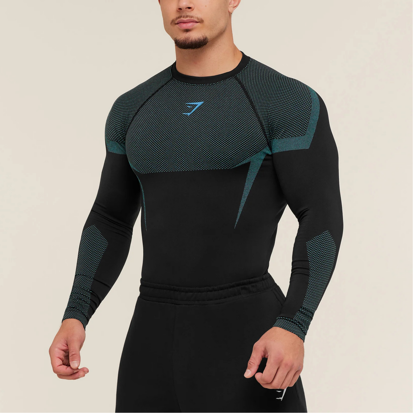 Лонгслив спортивный мужской Gymshark Onyx 5.0