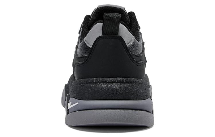 Кроссовки женские Warrior