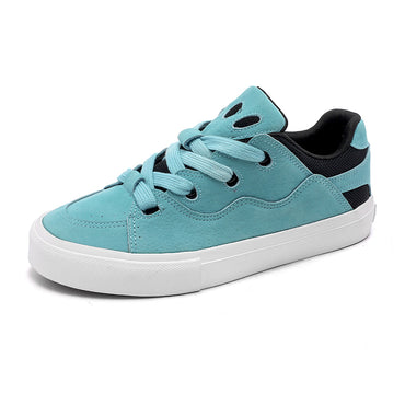 Vanssi krossovkalari