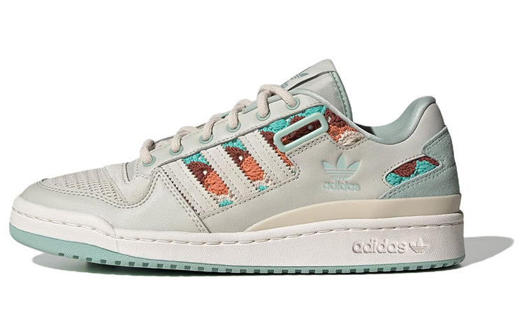 Adidas Originals Forum ayollar krossovkalari
