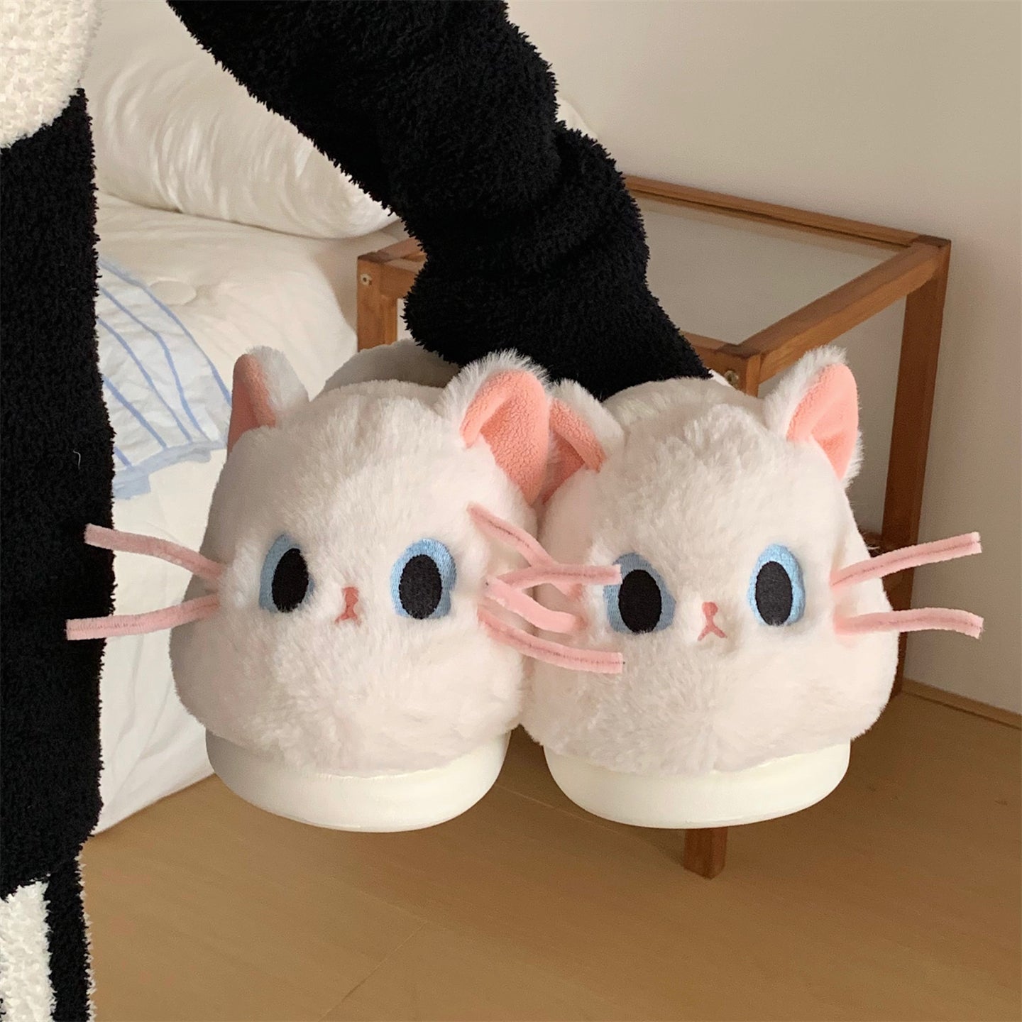 Тапочки женские Disney Love