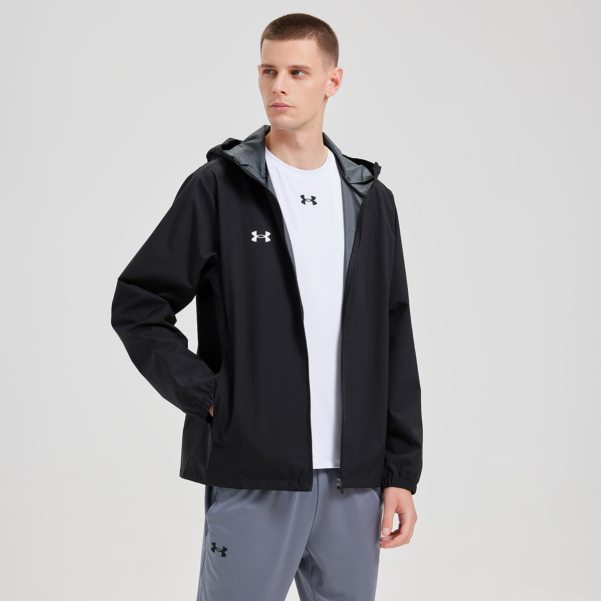 Спортивная куртка Under Armour Andromeda