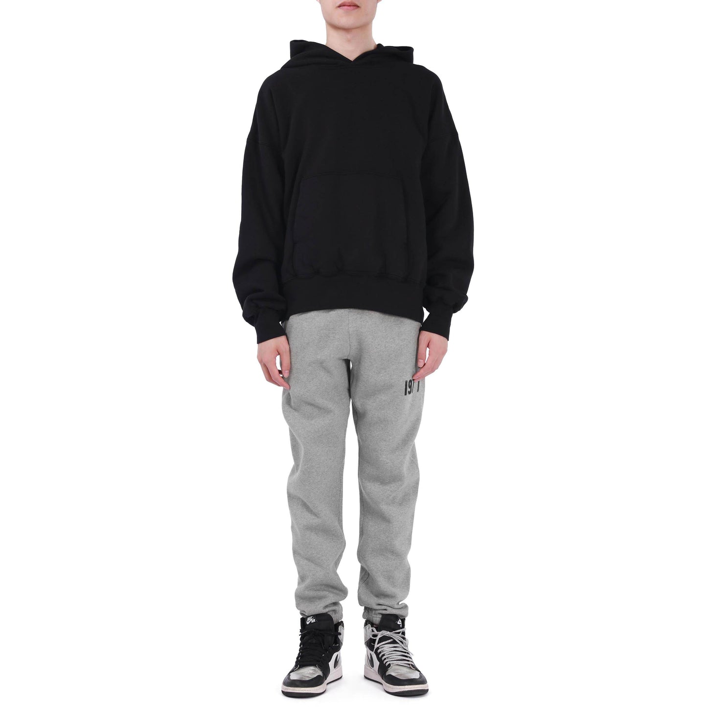 Спортивные брюки мужские Fear of God Essentials 1977 Collection SS22 - Boxette Shop