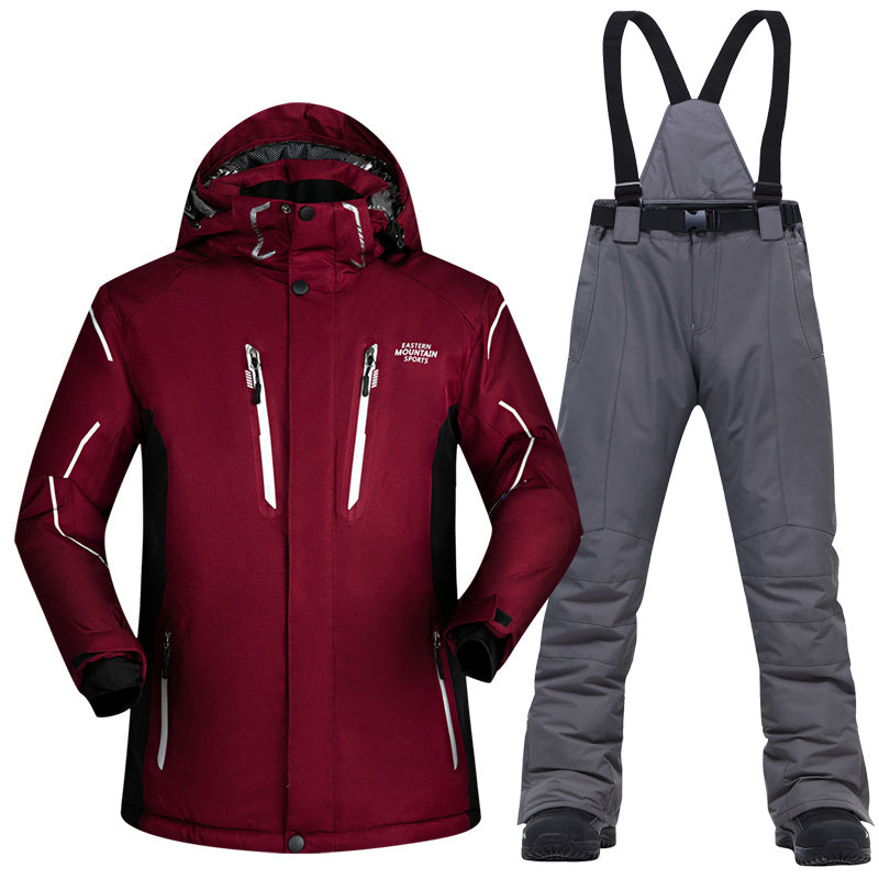 Poum erkaklar chang'i kostyumi