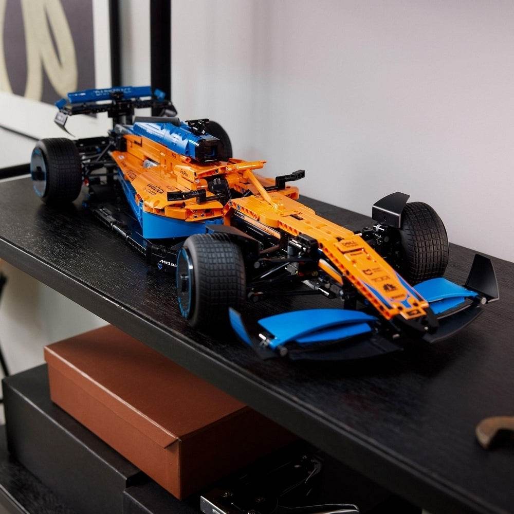 Конструктор LEGO Technic McLaren F1 Car (42141) - Boxette Shop