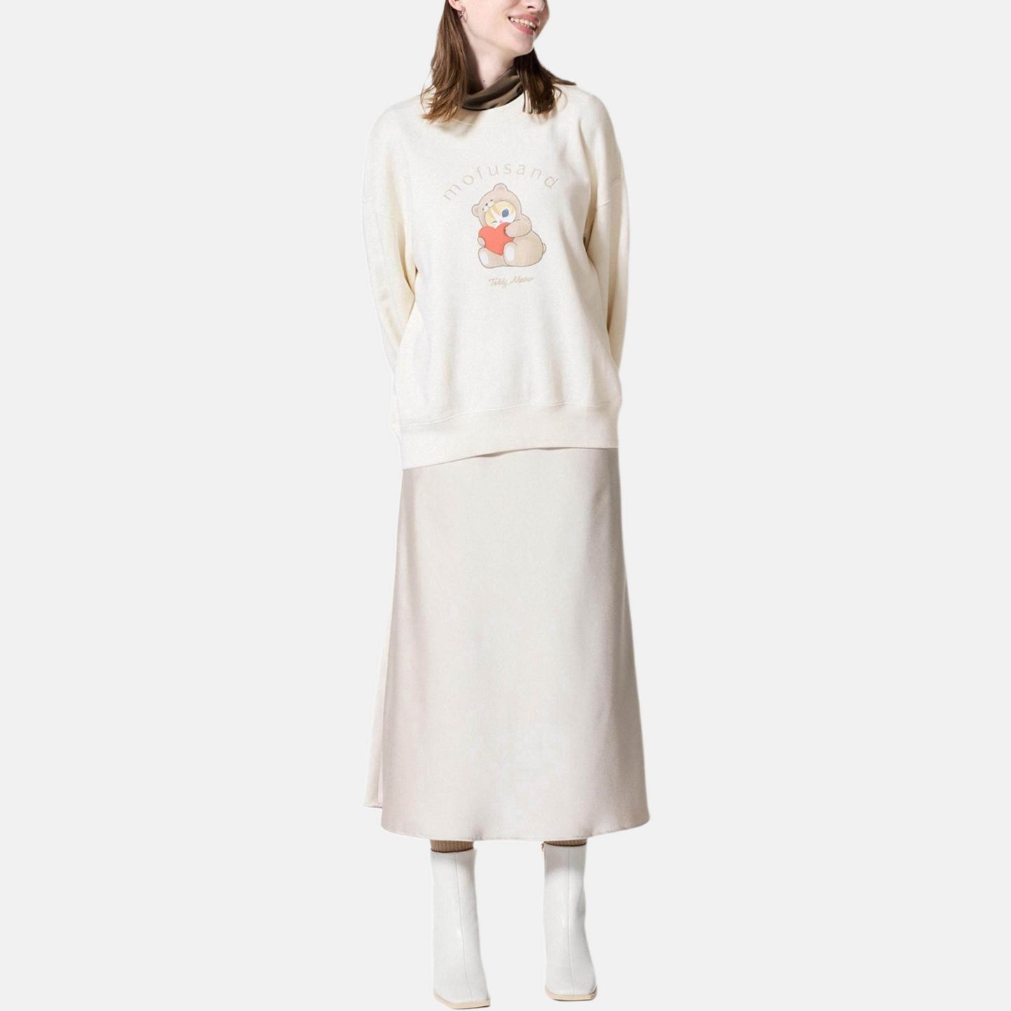Свитшот женский Uniqlo X Sharknado Fw24 - Boxette Shop
