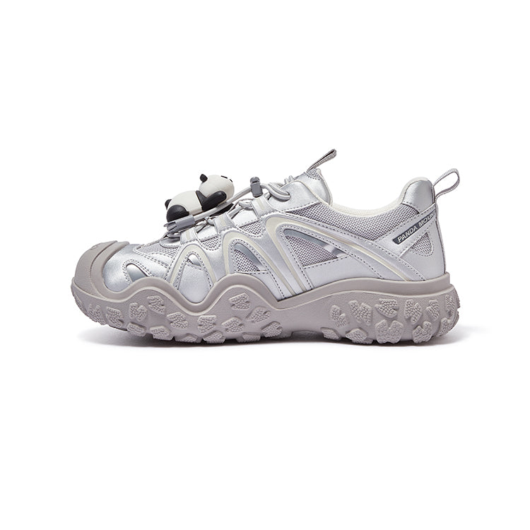 Ayollar uchun tuya krossovkalari