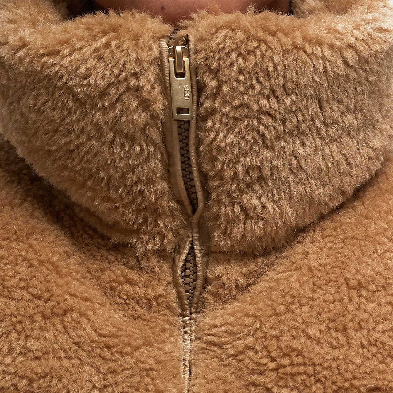 Пуховик женский UGG FW24