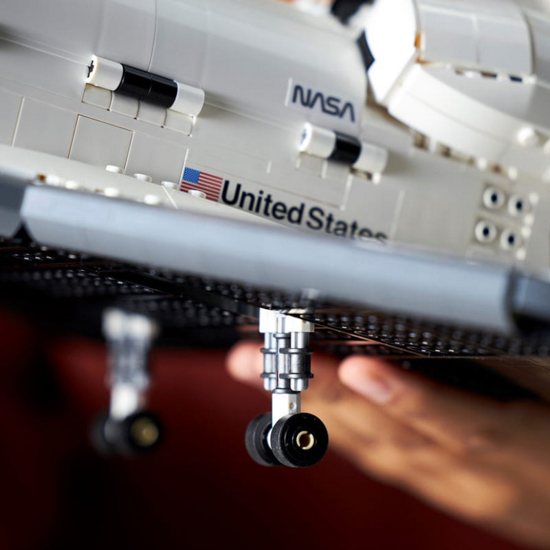 LEGO NASA Discovery kosmik kemasi (10283)