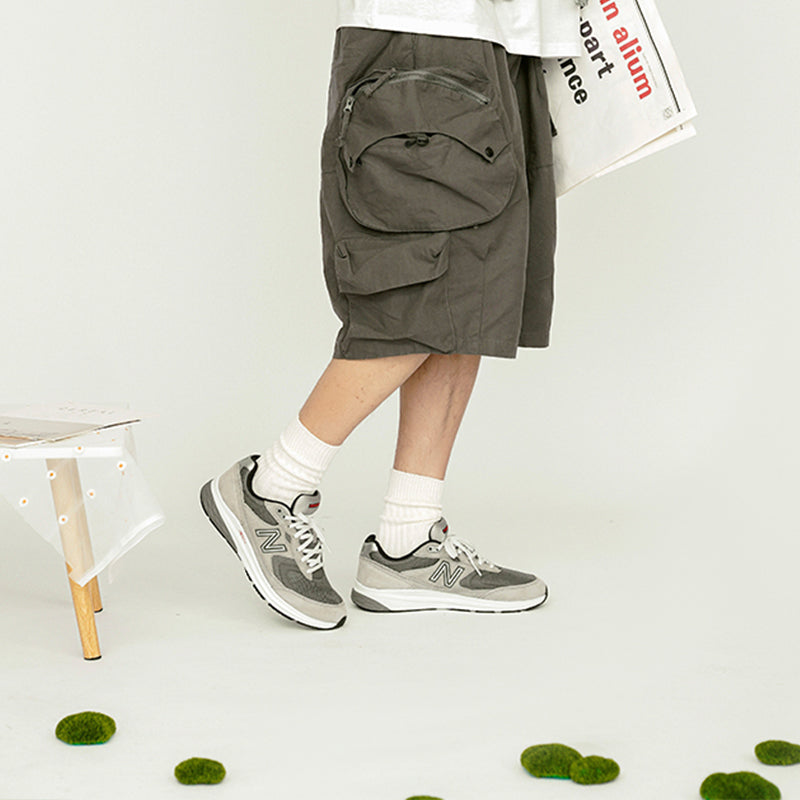 New Balance 880 seriyali "Gun Metal" krossovkalari