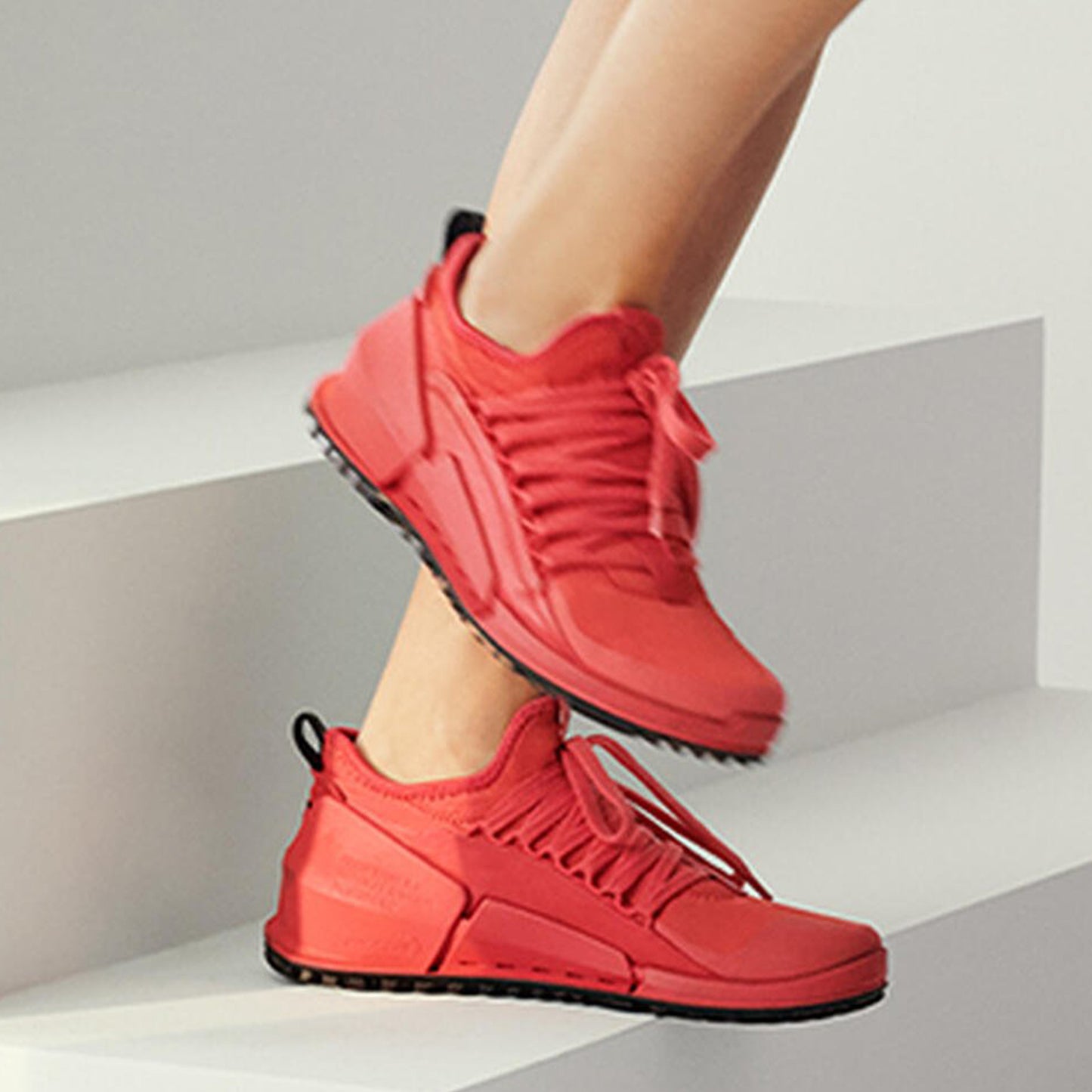 Кроссовки женские Ecco