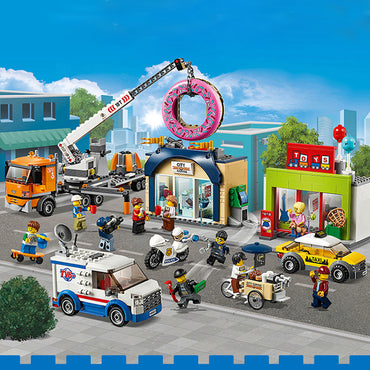 Конструктор LEGO City "Магазин пончиков" (60233) - Boxette Shop