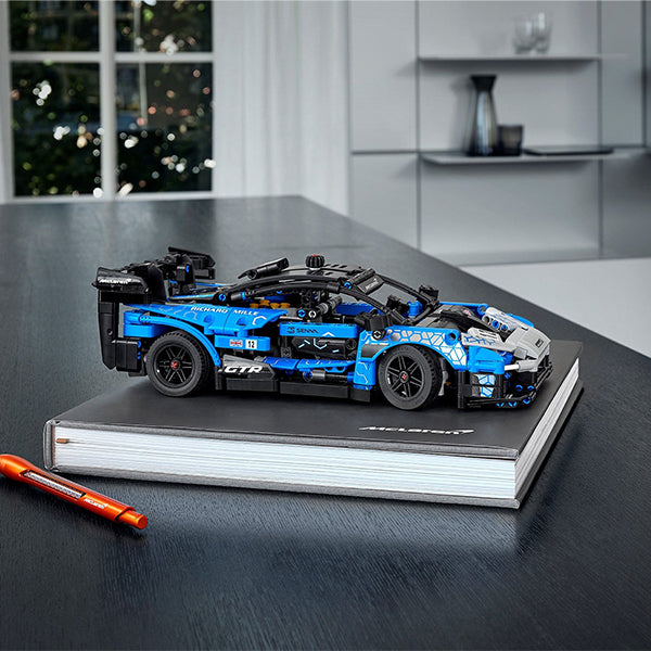 LEGO Technic "McLaren Senna GTR"