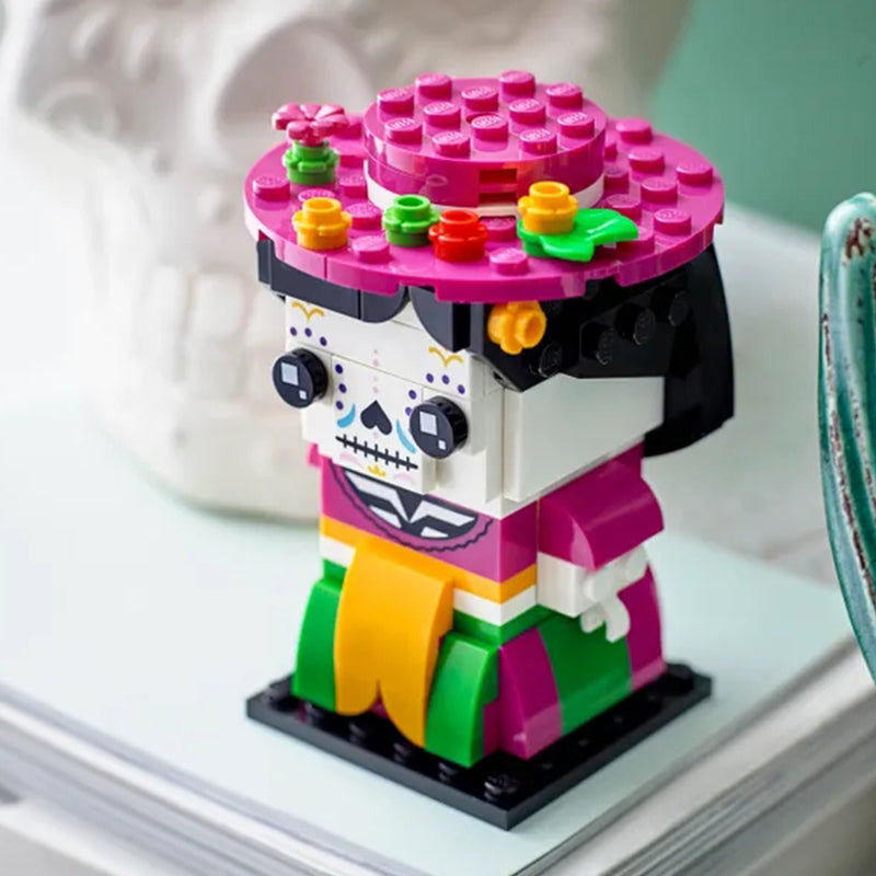 LEGO boshqotirmasi "Katrinaning kvadrat boshi" (40492)