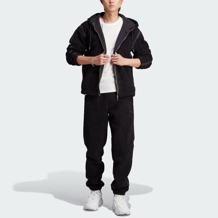 Adidas Originals Premium Essentials erkaklar ko'ylagi