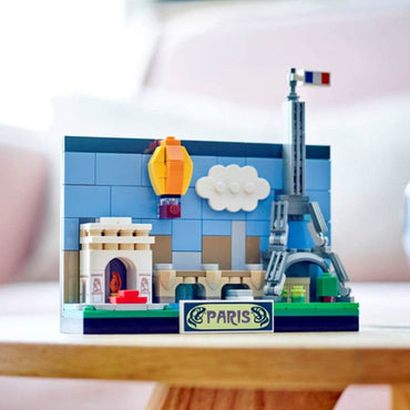 Конструктор LEGO Classic Paris Postcard (40568) - Boxette Shop
