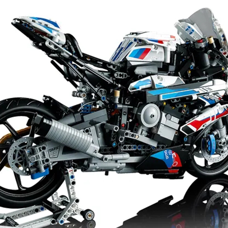 LEGO Technic "BMW M1000RR"