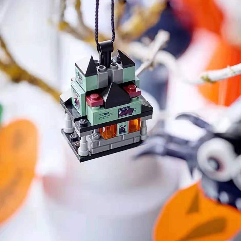 LEGO Holiday Edition O'rgimchak va Arvohli uy