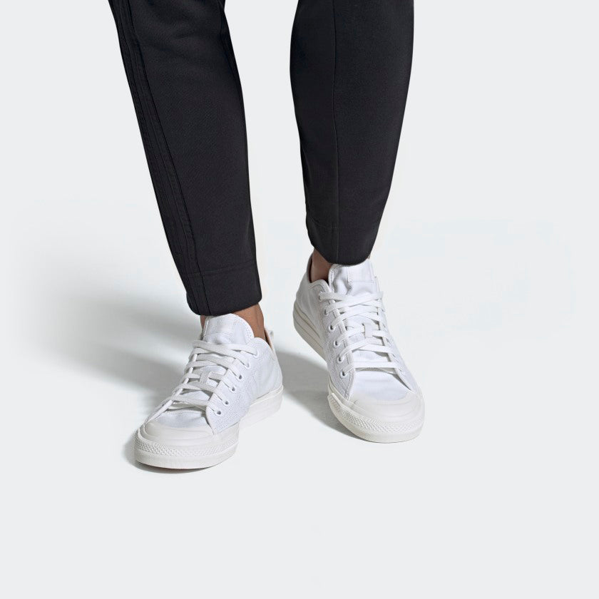 Adidas originals nizza rf сотни удобных, нескользящих легких бордшорт с низким верхом мужские и женские модели белого цвета