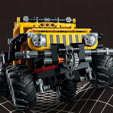 Конструктор LEGO Technic "Джип Вранглер" - Boxette Shop