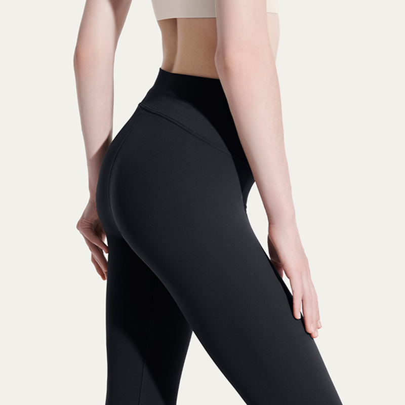 Ayollar uchun sport leggings Ubras "Sport bilan uslub"