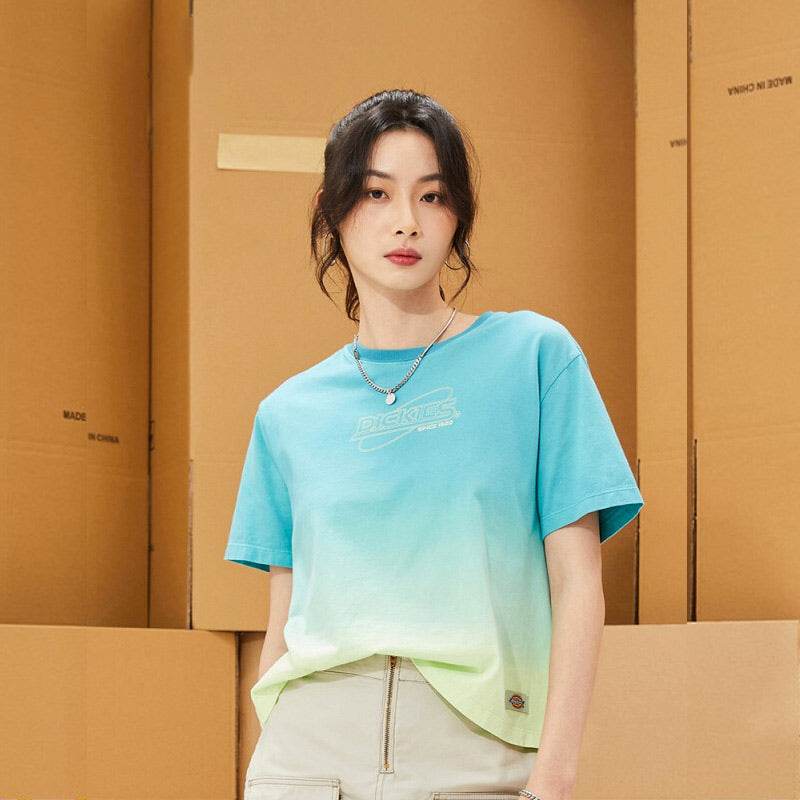 Футболка женская Dickies Ss22 Gradient Letter Straight S - Boxette Shop