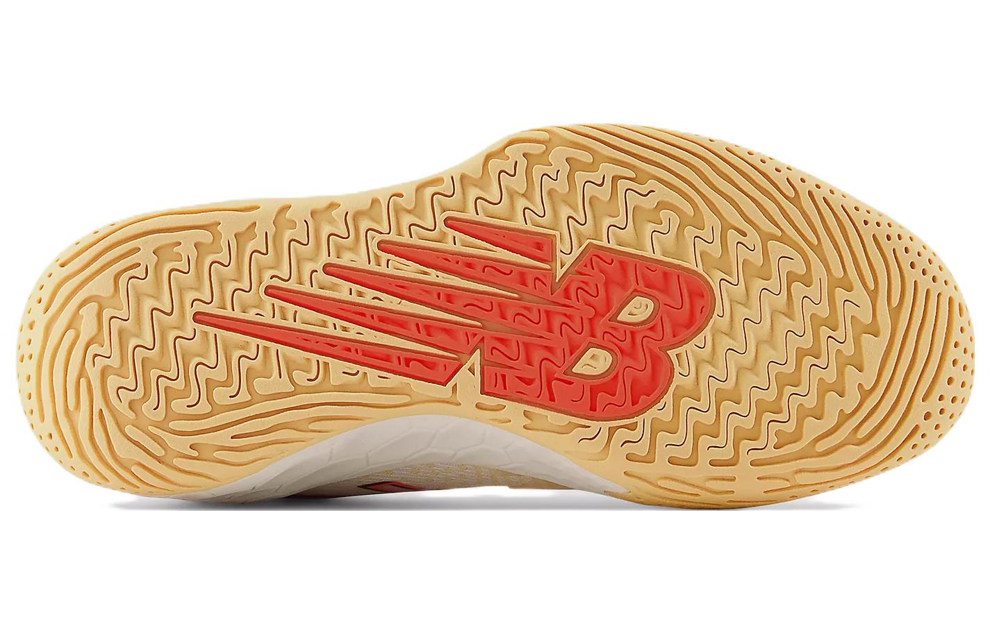 New Balance Fresh Foam X Lav V2 ishqalanishga chidamli past porozlikli erkaklar tennis poyabzali, oq, sariq