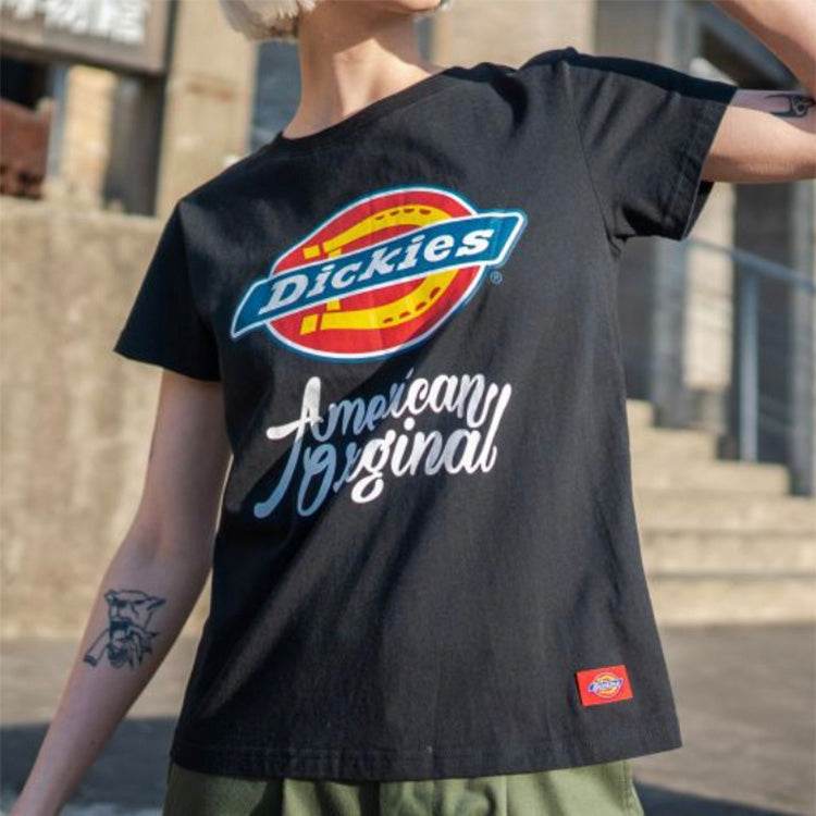 Футболка женская Dickies Art Font Logo Print Straight S - Boxette Shop