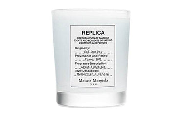 Ароматическая свеча Maison Margiela Voyage Story - Boxette Shop