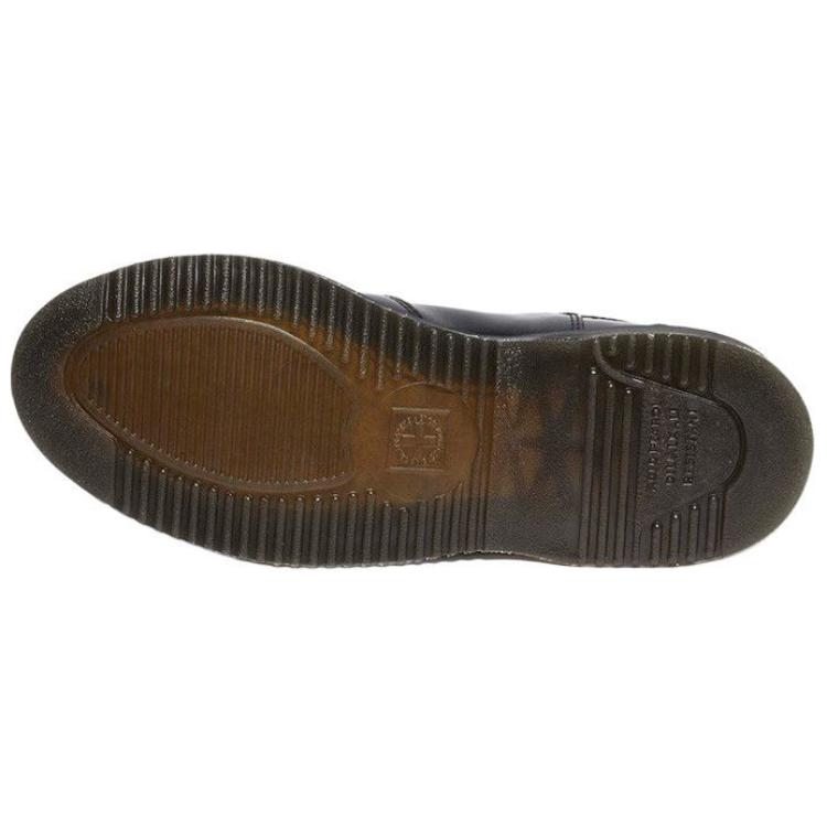 Doktor Martens etiklari