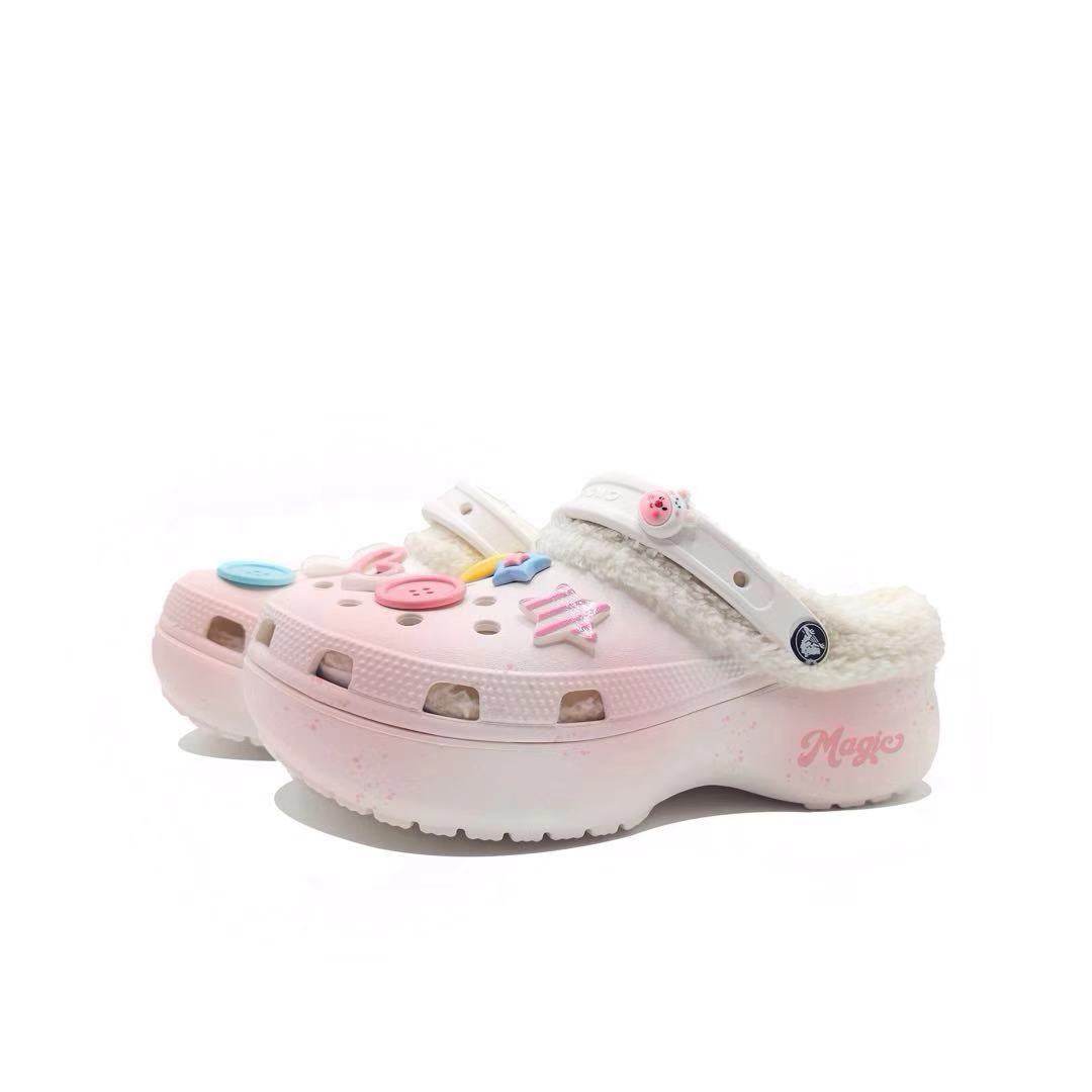 Шлепанцы женские Crocs Classic Platform Clog Peachy - Boxette Shop